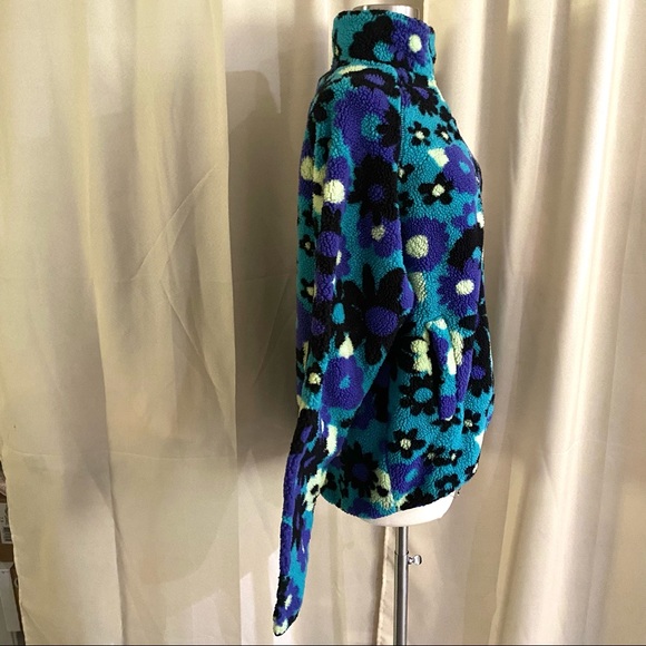 Urban Outfitters Fleece - Picture 4 of 16